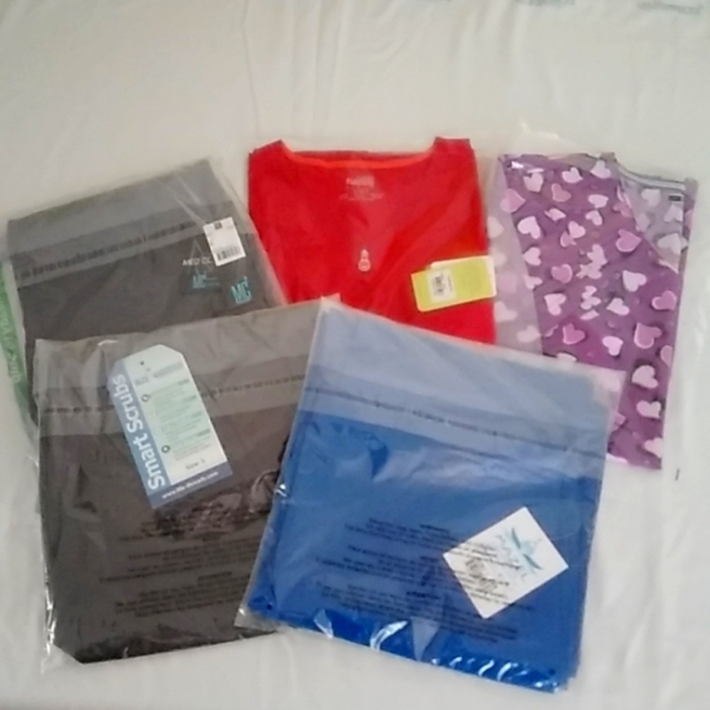 Scrubs Bundle Size SMALL 2 Tops & 3 Pants Med Couture, Elle, Code Happy, NWT